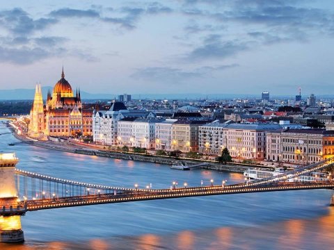 Macarıstan Şengendən çıxarılsın! - Avroparlamentarlardan TƏLƏB