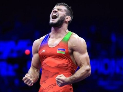 Paris-2024: Güləşçimiz erməni rəqibini məğlub etdi