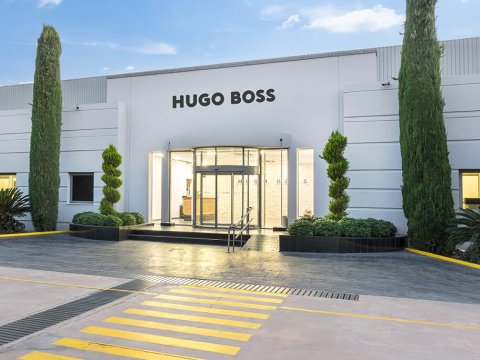 "Hugo Boss"&nbsp;Rusiya bazarını tərk edib