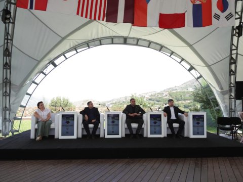 Laçında Qərbi Azərbaycanlılarla görüş 