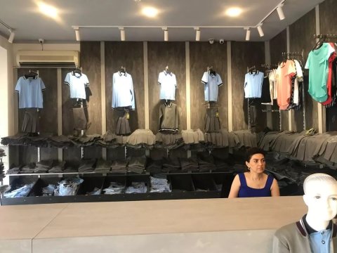 Məktəbli formalarının qiyməti: Satışda saxta paltarlar var!