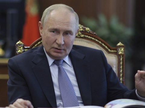 Putin Kurskda baş verənləri şərh edib
