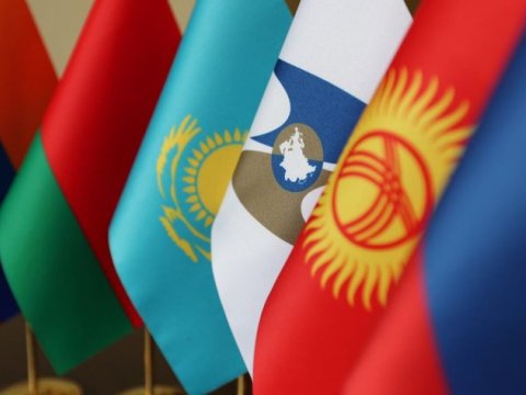 Ermənistan Avrasiya İttifaqının sazişini təsdiqləyib