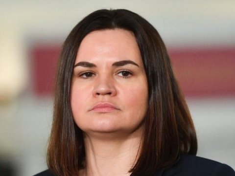 "New York Times" Tixanovskayanı siyasi məhbuslardan istifadədə GÜNAHLANDIRIR