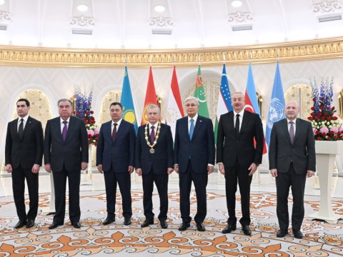 Astanada&nbsp;dövlət başçılarının şərəfinə rəsmi qəbul