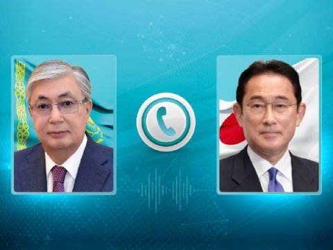 Tokayev Yaponiya baş naziri ilə telefon danışığı aparıb