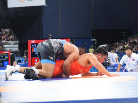 Azərbaycan güləşçisi Paris Olimpiadasının YARIMFİNALINDA