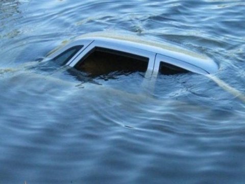 Kanalda batan kişinin axtarışları davam edir