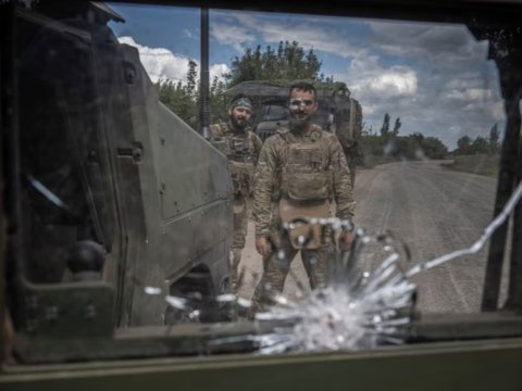 Ukrayna minlərlə hərbçi ilə Rusiyaya hücum edib - DETALLAR