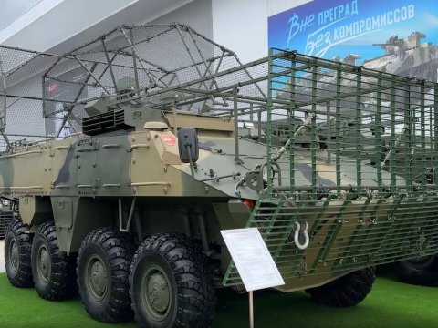 Rusiyanın yeni zirehli transportyoru nümayiş etdirilib