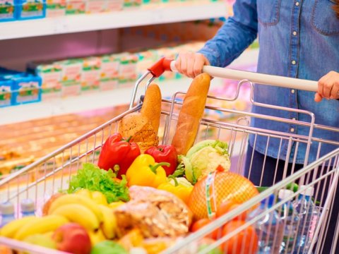 Ermənistanda ərzaq&nbsp;BAHALAŞIB