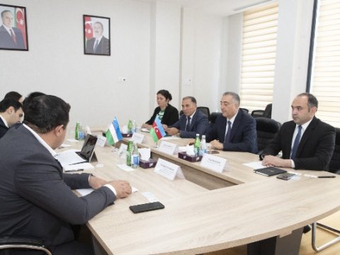 Nazir müavini Özbəkistan nümayəndə heyətini qəbul etdi