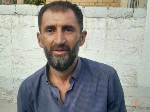 Küçədə iti baltalayan şəxs tutuldu