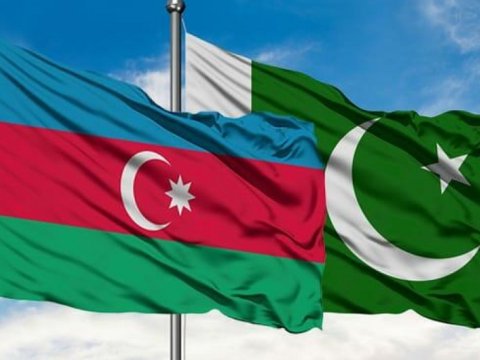 Bakıdan İslamabada təbrik