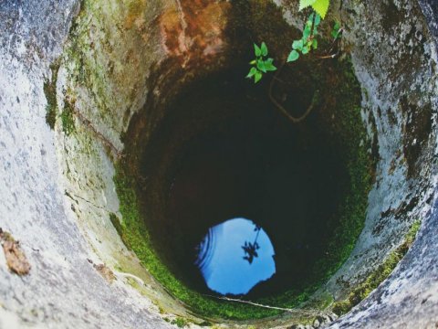 Ata və qızı su quyusuna düşdü - Meyitləri çıxarıldı