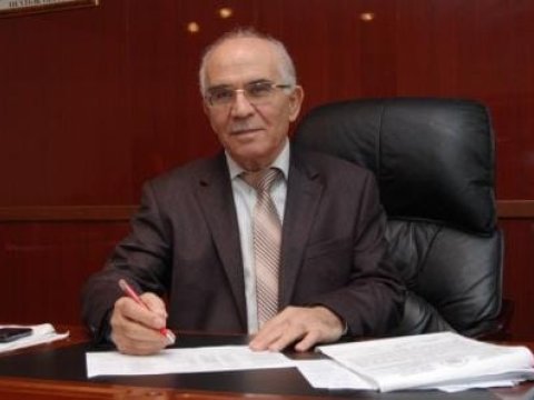 Azərbaycanda sabiq rektor VƏFAT ETDİ
