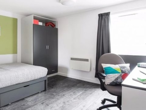 Tələbələr Bakıya qayıdır: kirayə&nbsp;bahalaşır, yataqxanalar isə...