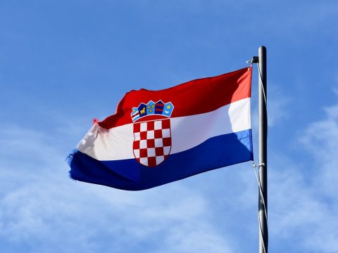 Xorvatiyada icbari hərbi xidmət 2 ay olacaq