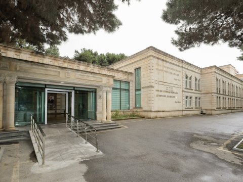 Çağırışçıların yekun tibbi müayinəsinin aparıldığı mərkəz... - FOTOLAR