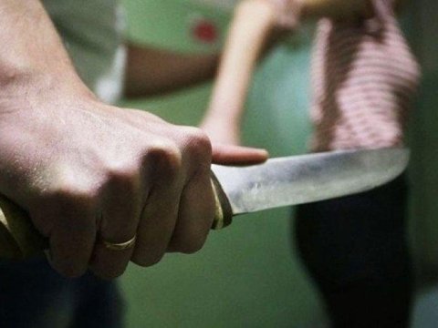 2 gün əvvəl bıçaqlanan gənc qız öldü - Əri tutuldu