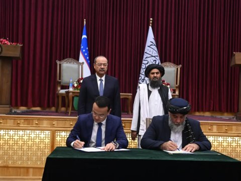 Özbəkistan Taliban hökuməti ilə 35 memorandum İMZALAYIB