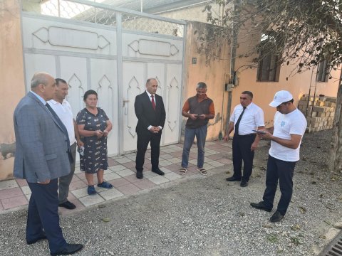 Ceyhun Məmmədov Şəmkirdə seçicilərlə söhbət etdi - FOTO