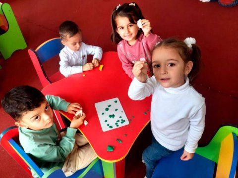 Qrant müsabiqəsinə sənəd qəbulu davam edir