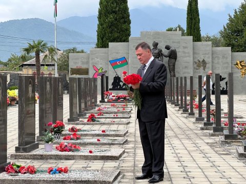 Azər Kərimlinin seçicilərlə görüşləri davam edir - FOTO