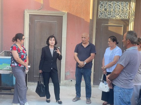 Gülşən Paşayevanın seçicilərlə məhəlli görüşü - FOTO