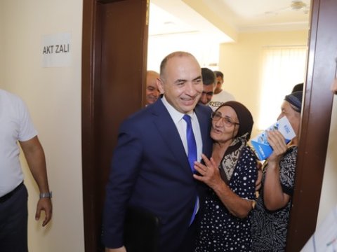 Ceyhun Məmmədov Şirvanda seçicilərlə bir arada&nbsp;- FOTO