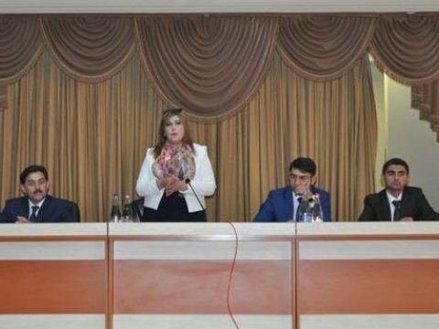 İcra başçısı xanım müavinini işdən çıxardı