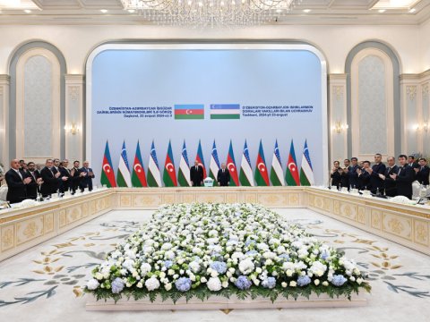 İşgüzar dairələrin nümayəndələri ilə görüş&nbsp;keçirildi - FOTO