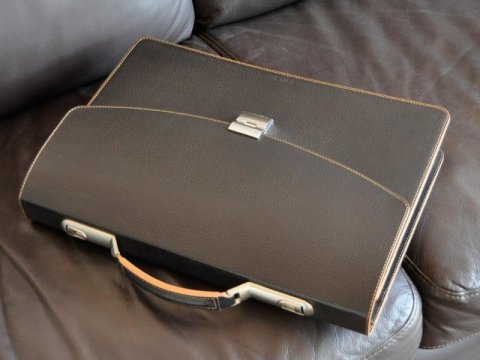 Ermənistanda partiya funksioneri saxlanılıb