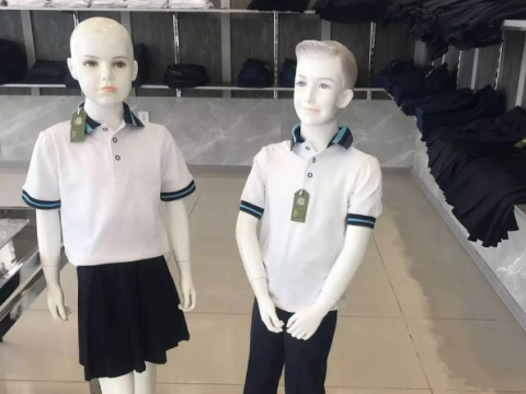 Məktəbli formaları ucuzlaşdı