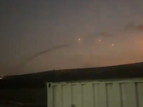 Hizbullah İsrailə hücum etdi -&nbsp;150 raket atıldı