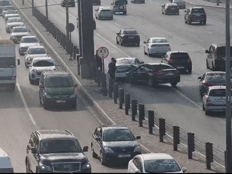 Bakıda qəza oldu, tıxac yarandı - FOTO