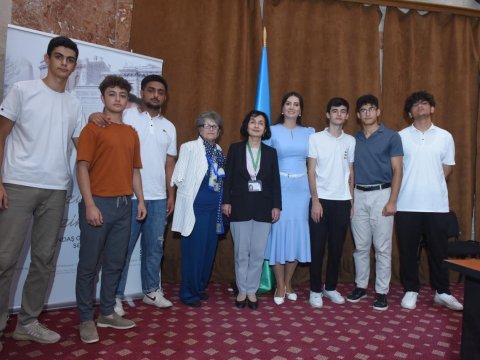 İlk dəfə səs verəcək gənclərlə görüş keçirilib