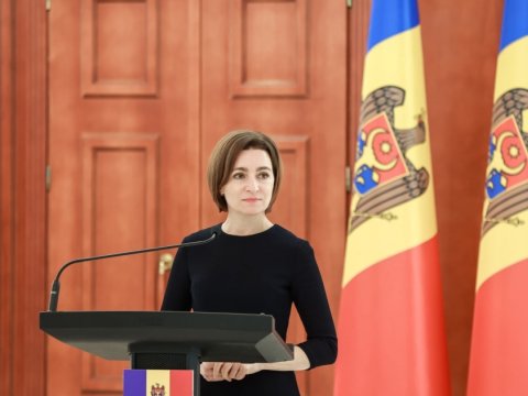 Moldova Prezidenti koronavirusa yoluxdu