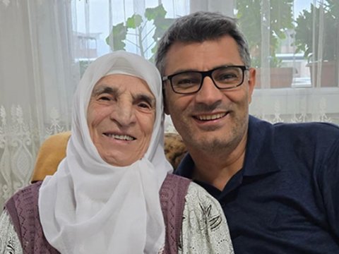 "Anasını sevməyən vətənini sevə bilməz"