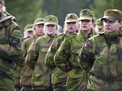 Qadınların icbari hərbi xidmətə cəlb olunduğu ÖLKƏLƏR