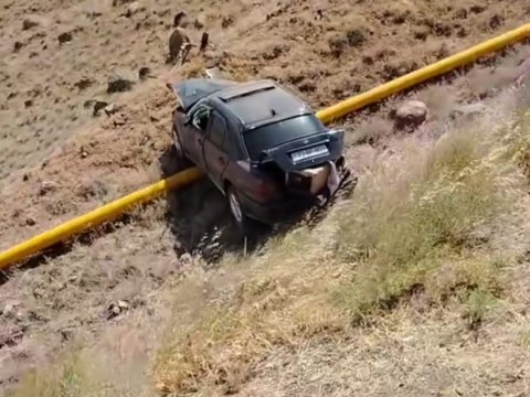 "Mercedes" Culfada dərəyə aşdı&nbsp;