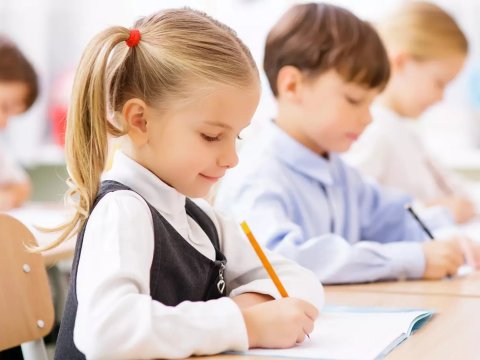 Azərbaycanda rusdilli təhsilə maraq niyə artır, bunu kimlər İSTƏYİR...