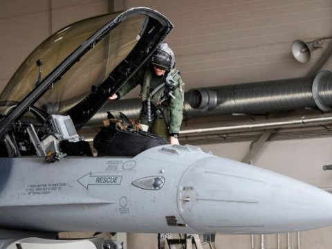 Ukraynada F-16-nın qəzaya uğraması təsdiqləndi