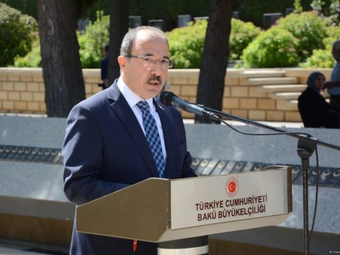 Azərbaycanlı qardaşlarımızla zəfər bayramlarımızı çiyin-çiyinə qeyd edəcəyik - Türkiyə səfiri