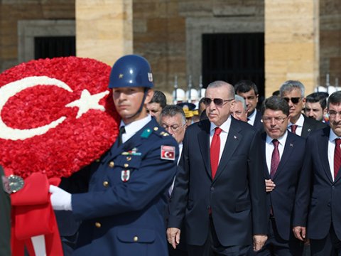 Ərdoğan Anıtqəbiri ziyarət etdi - FOTOLAR