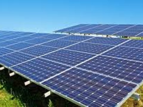 Pirsaat qəsəbəsində 300 ha sahədə günəş elektrik stansiyası tikiləcək