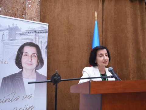 Seçicilərlə mədəniyyət məsələləri müzakirə olunub