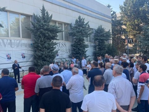 8 saylı dairədə nə baş verdi - Azay Quliyevin seçki kampaniyasında gördüklərim