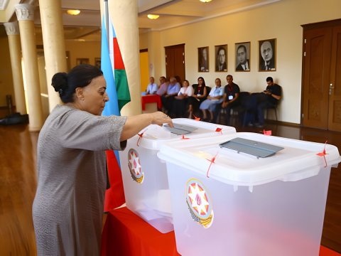 1995-ci ildən bu günə: Əvvəlki seçkilərdə seçici fəallığı nə qədər olub?