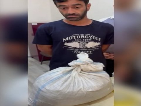 Keçmiş məhkumdan 5 kq narkotik götürülüb